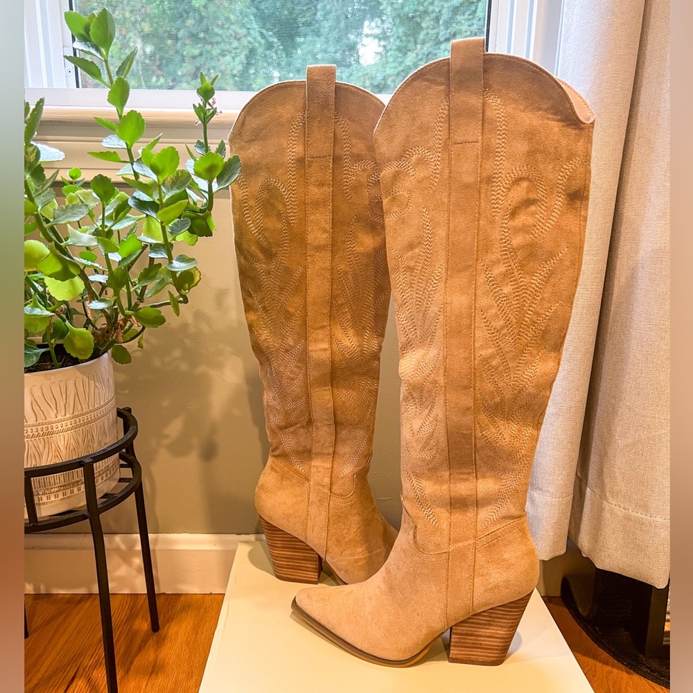 Bronco cowgirl boots